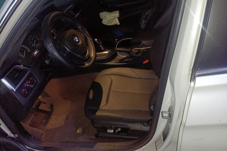 BMW 3 Series 2017 #17 BMW 3 Series 2017 car image #17