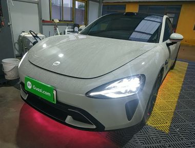 MI SU7 2024 car image 