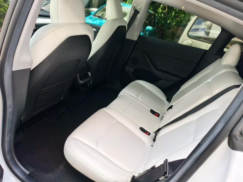 Tesla Model Y 2021 #5 Tesla Model Y 2021 car image #5