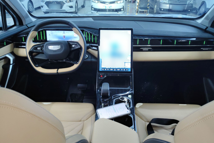 GEELY Boyue L 2023 صورة سيارة #10