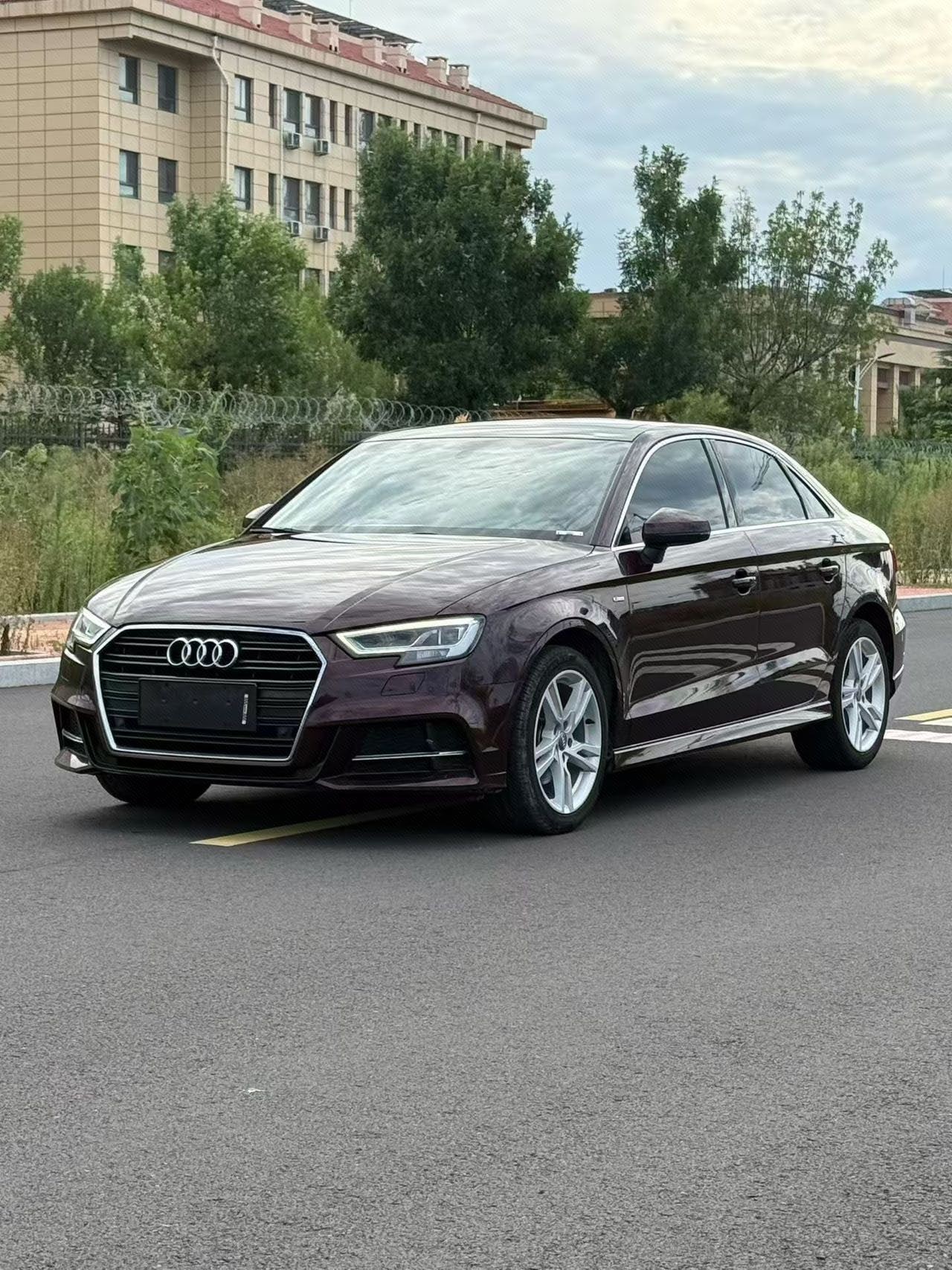 2019 2019 car image