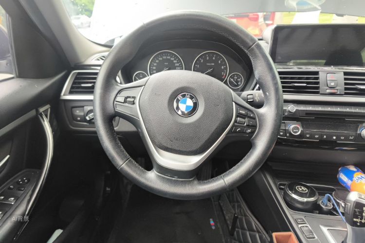 BMW 3 Series 2016 car image #12