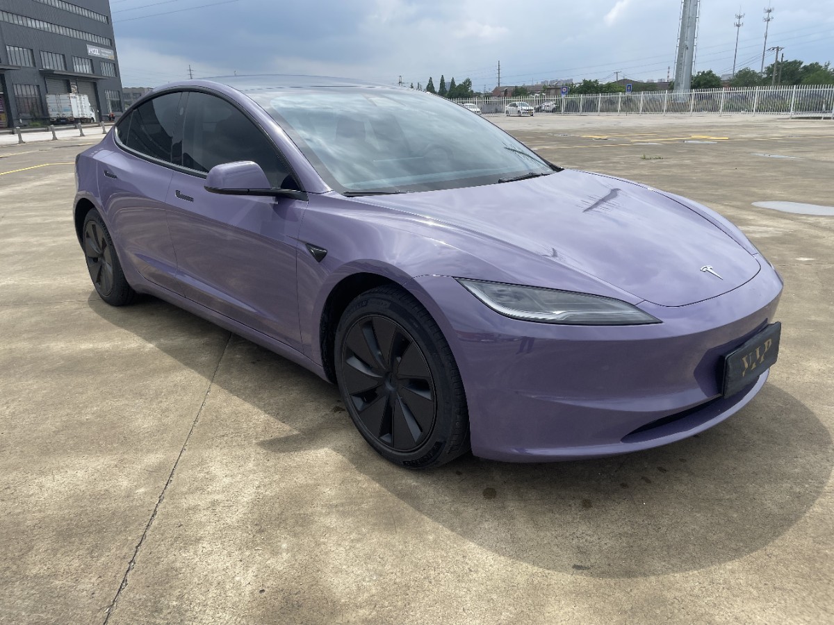 Tesla Model 3 2024 car image #3