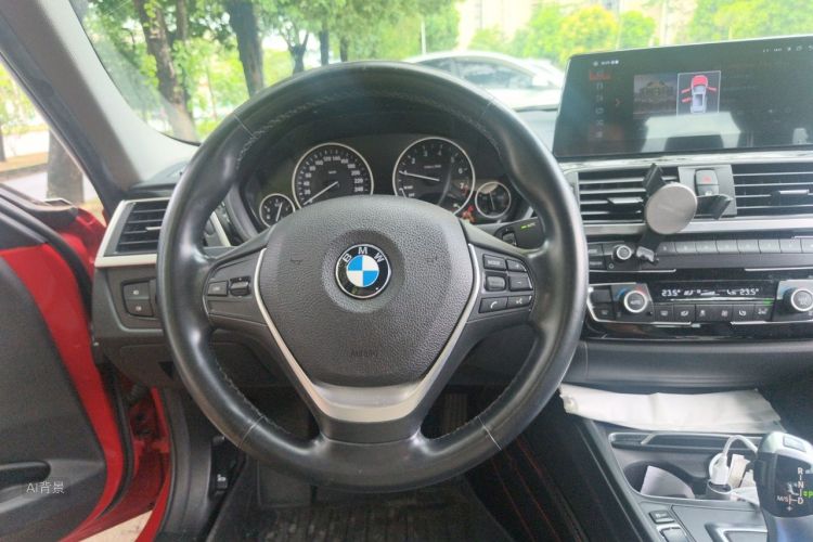 BMW 3 Series 2018 #12 BMW 3 Series 2018 car image #12