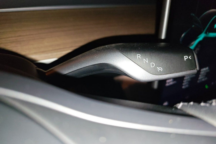 Tesla Model Y 2023 #18 Tesla Model Y 2023 car image #18