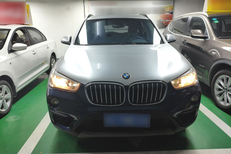 BMW X1 2018 #3 BMW X1 2018 car image #3