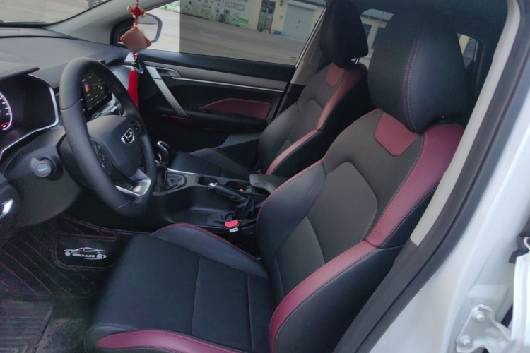 GEELY Coolray 2021 #23 GEELY Coolray 2021 car image #23