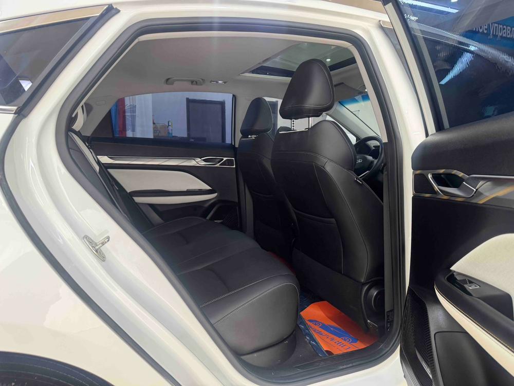 GEELY Emgrand L 2022 #22 GEELY Emgrand L 2022 صورة سيارة #22