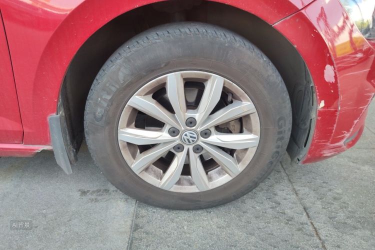 Volkswagen Polo 2019 car image #9