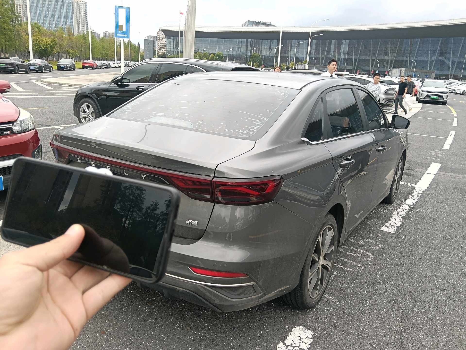 GEELY Emgrand 2024 #4 GEELY Emgrand 2024 car image #4
