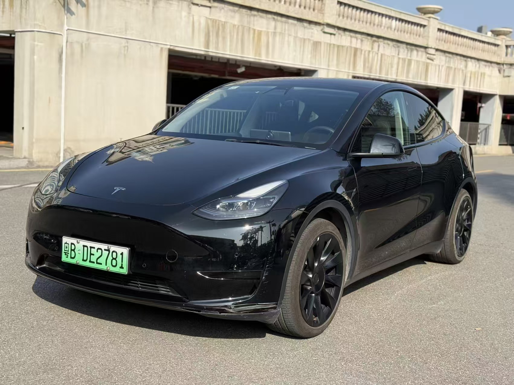 Tesla Model Y 2022 Tesla Model Y 2022 car image