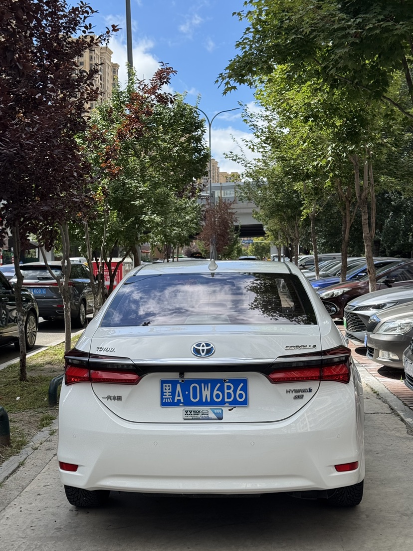 Toyota Corolla 2017 #9 Toyota Corolla 2017 car image #9