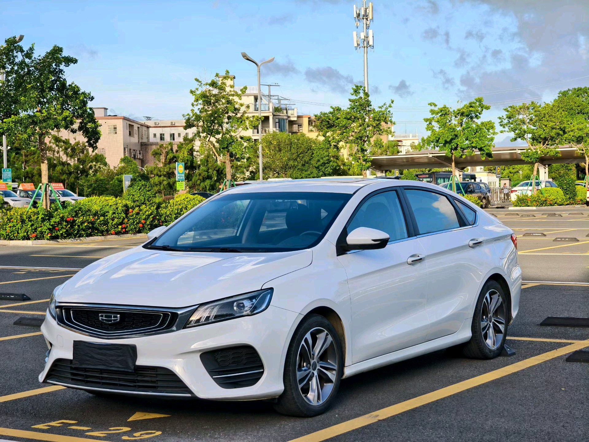 GEELY Binray 2020 GEELY Binray 2020 car image