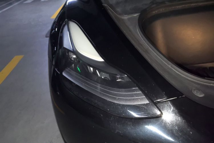 Tesla Model Y 2022 immagine di auto #8