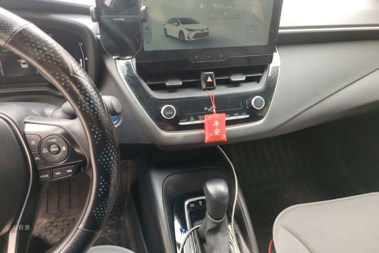 Toyota Corolla 2023 immagine di auto #15