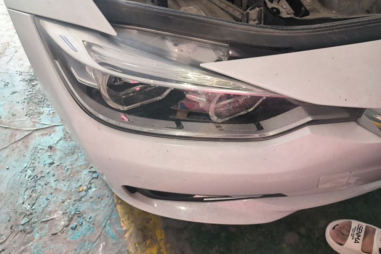 BMW 3 Series 2016 #8 BMW 3 Series 2016 car image #8