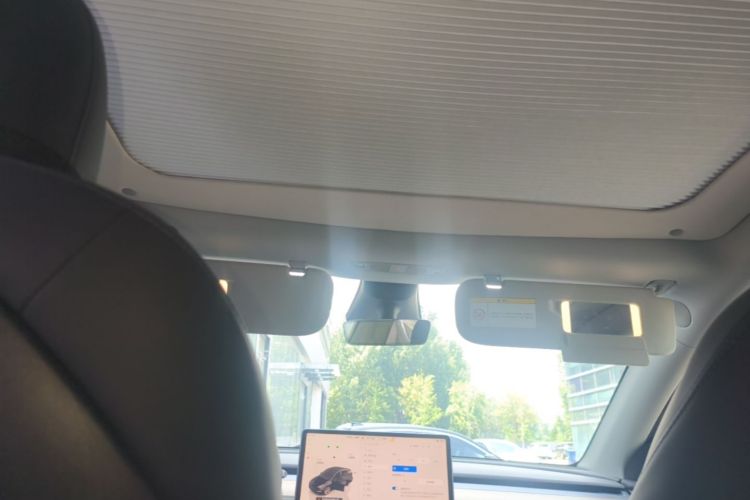 Tesla Model Y 2022 #18 Tesla Model Y 2022 immagine di auto #18