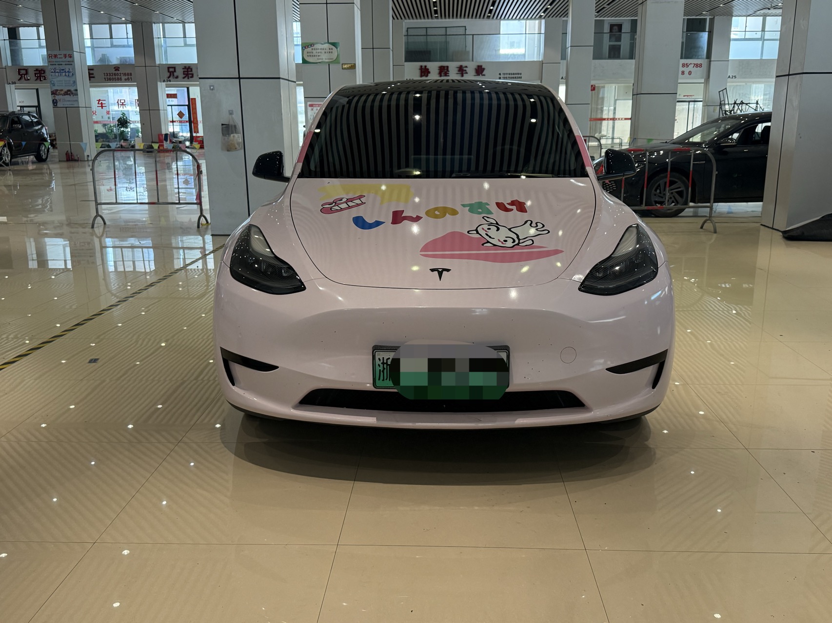 Tesla Model Y 2022 #5 Tesla Model Y 2022 immagine di auto #5