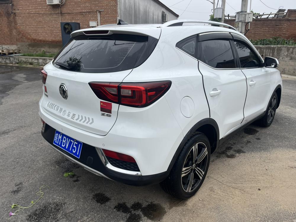 MG ZS 2018 car image #6