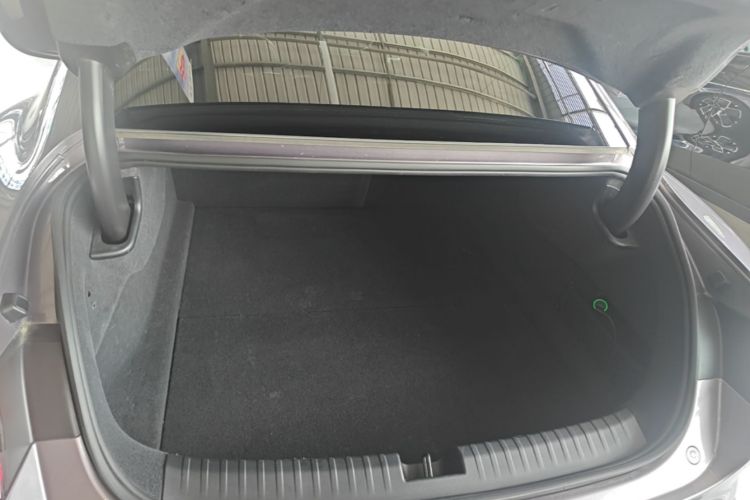 MI SU7 2025 car image #21