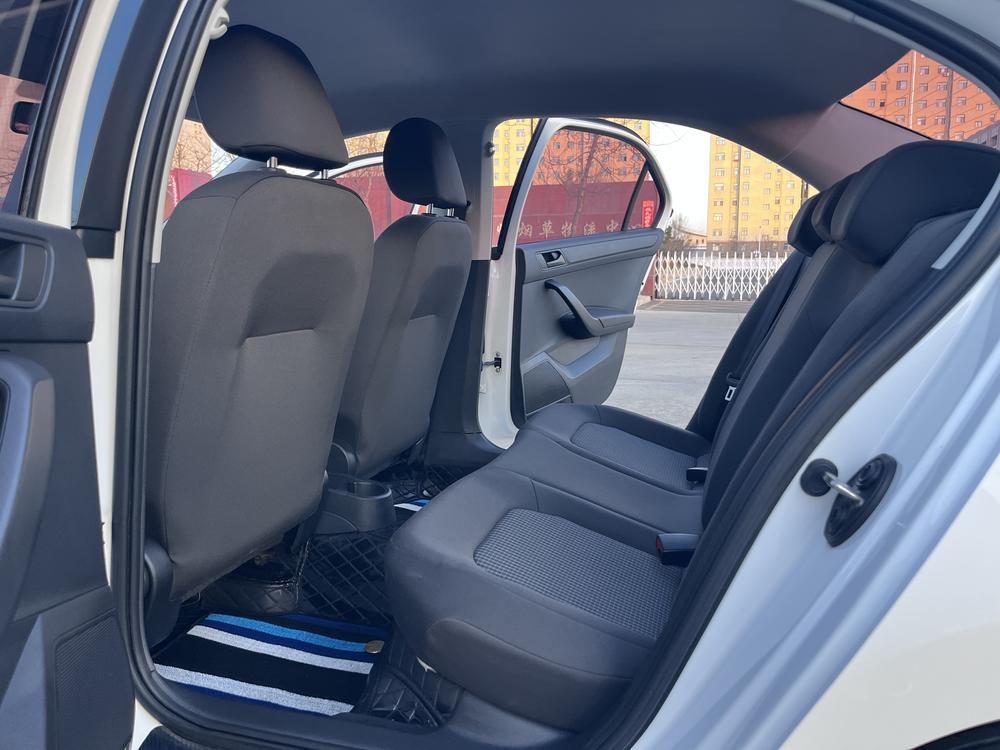 Volkswagen Santana 2023 car image #9