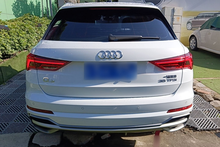 Audi Q3 2020 #4 Audi Q3 2020 car image #4