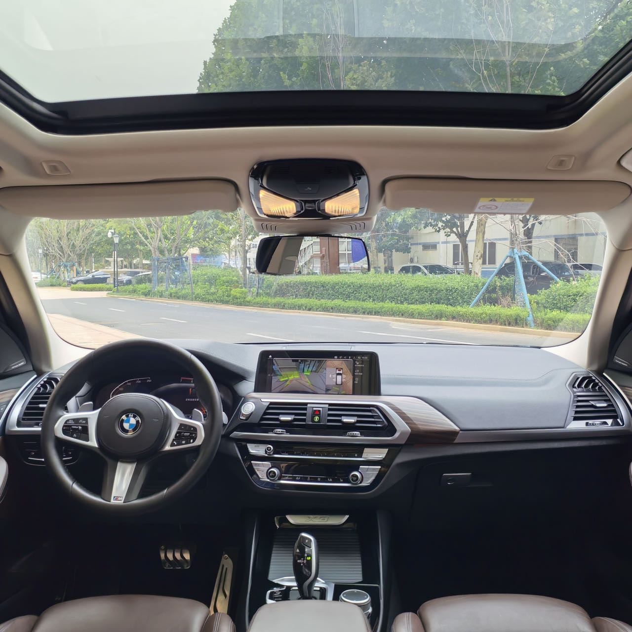 BMW X3 2021 car image #8