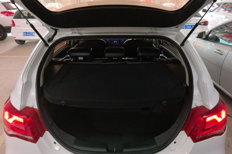 GEELY Emgrand 2017 #19 GEELY Emgrand 2017 car image #19