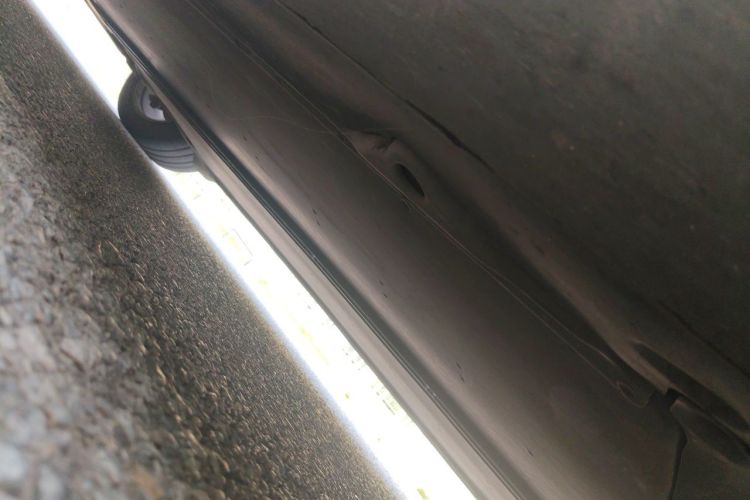 Tesla Model Y 2022 car image #19