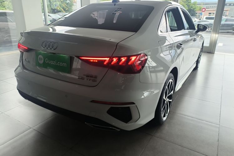 Audi A3 2021 immagine di auto #8