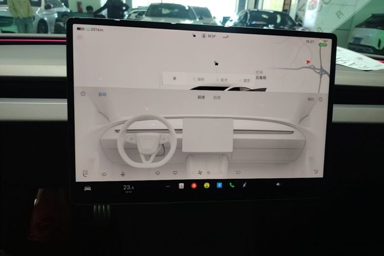 Tesla Model 3 2025 #13 Tesla Model 3 2025 car image #13