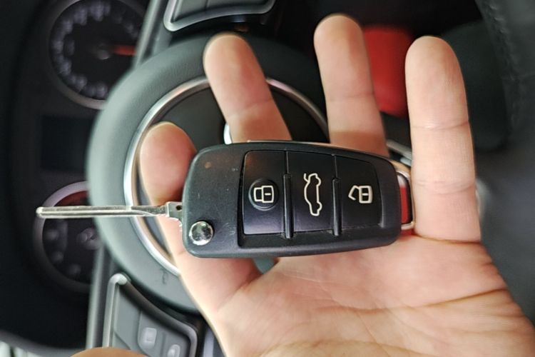 Audi A3 2020 car image #9