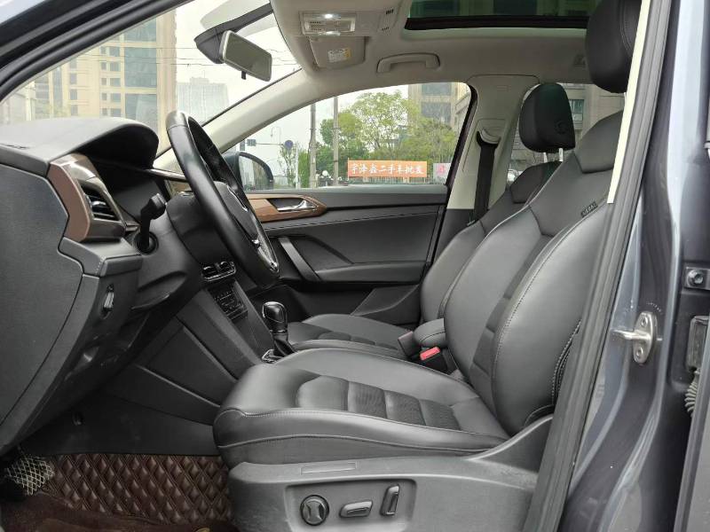 Volkswagen Tharu 2022 #7 Volkswagen Tharu 2022 car image #7