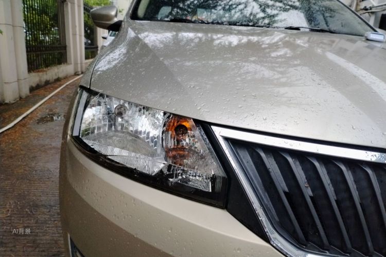 Skoda Rapid 2014 #8 Skoda Rapid 2014 image de voiture #8