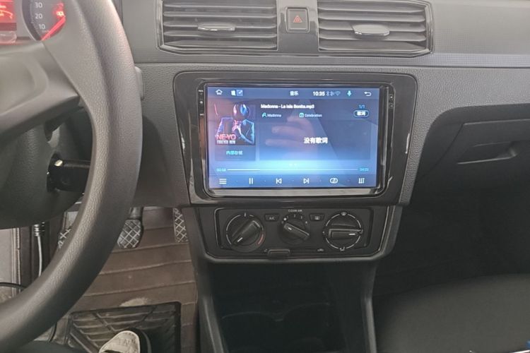 Volkswagen Santana 2018 #13 Volkswagen Santana 2018 car image #13