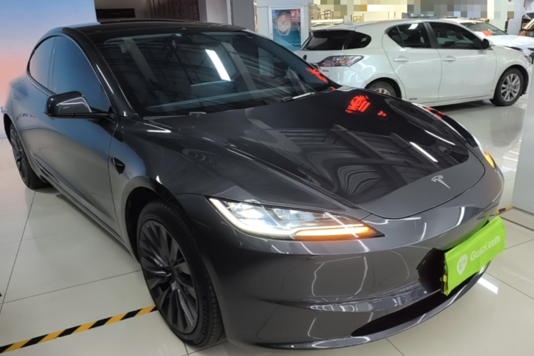 Tesla Model 3 2024 #4 Tesla Model 3 2024 immagine di auto #4