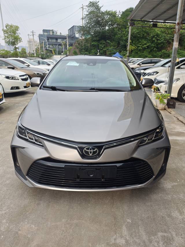 Toyota Corolla 2019 #2 Toyota Corolla 2019 car image #2