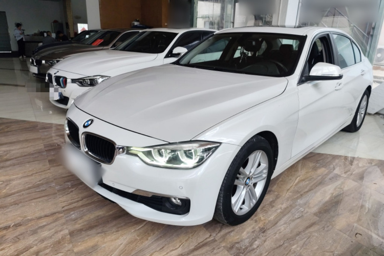 BMW 3 Series 2017 car image #2