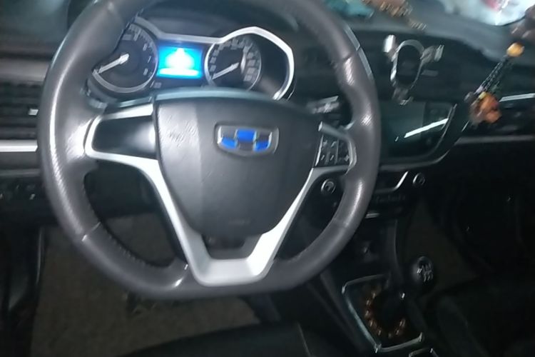 GEELY Emgrand 2017 #15 GEELY Emgrand 2017 car image #15