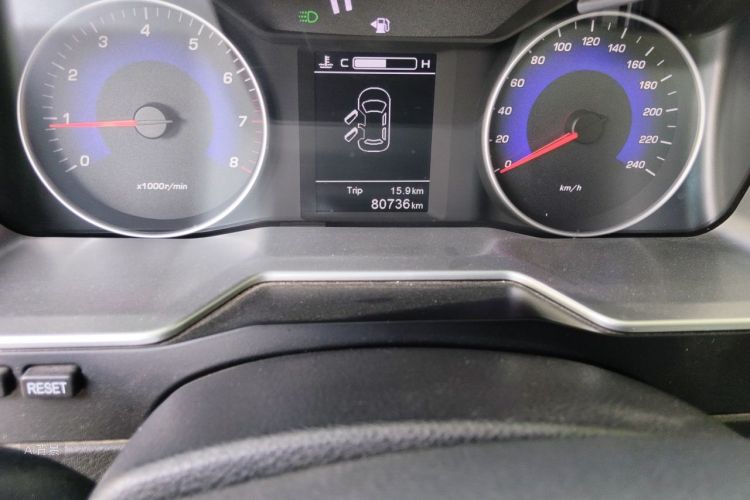 GEELY Emgrand 2016 #14 GEELY Emgrand 2016 car image #14