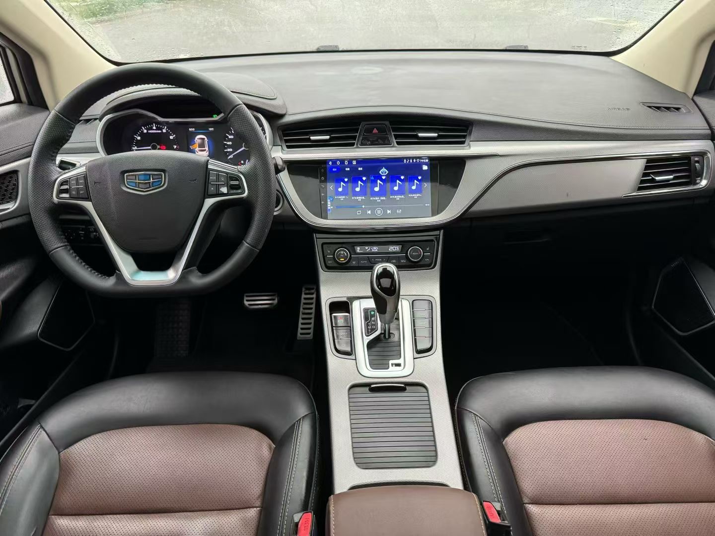 GEELY Emgrand GS 2019 car image #5