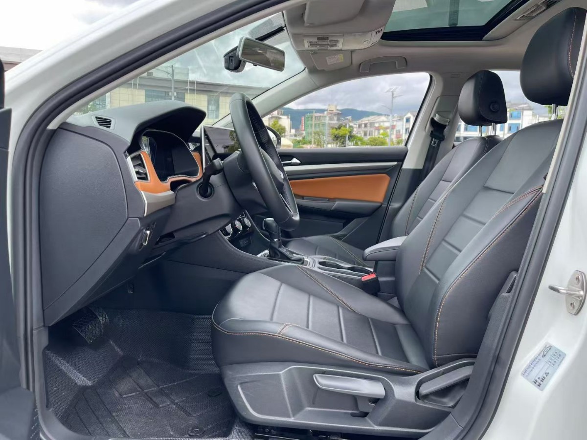 Volkswagen Bora 2023 car image #4