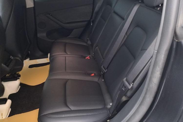 Tesla Model Y 2024 #17 Tesla Model Y 2024 car image #17
