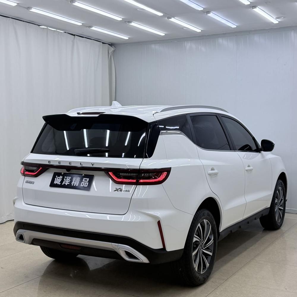 GEELY Vision X6 2021 immagine di auto #6