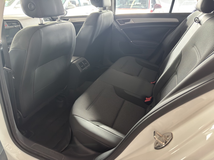 Volkswagen Golf 2018 #8 Volkswagen Golf 2018 car image #8