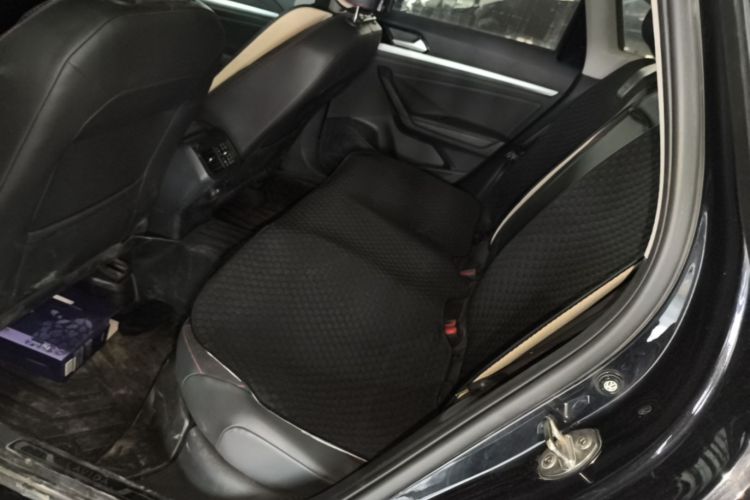 Volkswagen Lavida 2022 car image #17