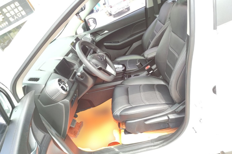 BYD Yuan New Energy 2020 car image #15