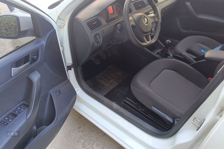 Volkswagen Santana 2020 car image #18