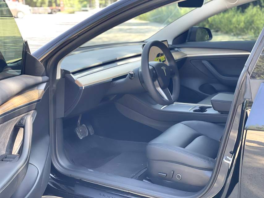 Tesla Model 3 2023 #4 Tesla Model 3 2023 car image #4