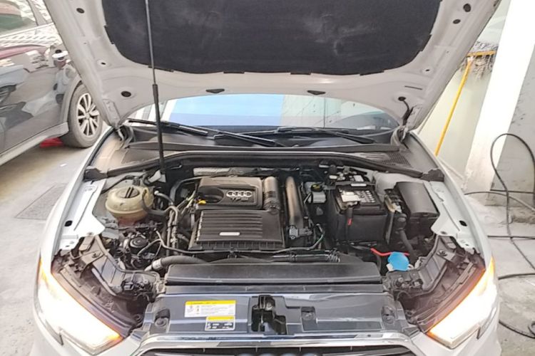 Audi A3 2019 car image #20